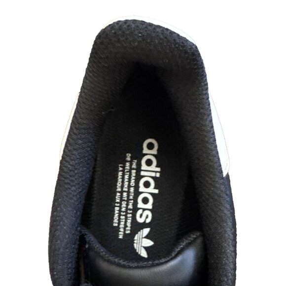 woman's Adidas Originals Superstar Black Size 8 Black & White, Like New - Picture 15 of 16